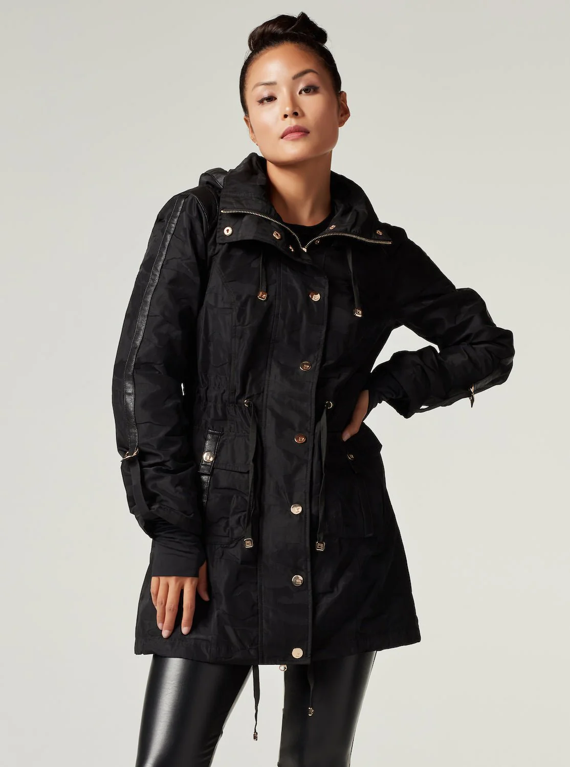 Camo Anorak Gold Collection - Black / Lt Gold Trims - Image 3