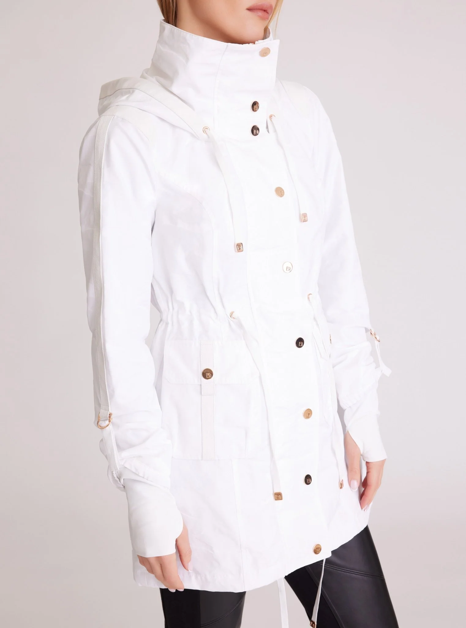 Camo Anorak Gold Collection - White - Image 3