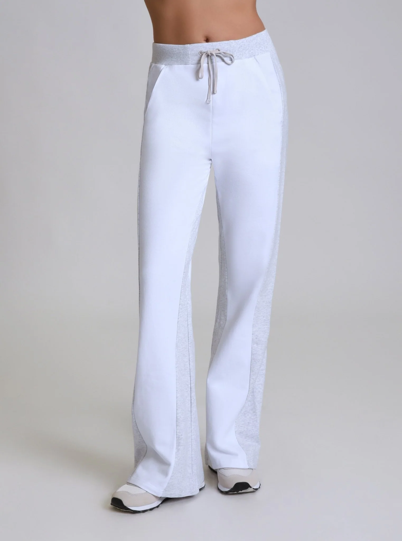 Color Blocked Wide Leg Pant - Image 10
