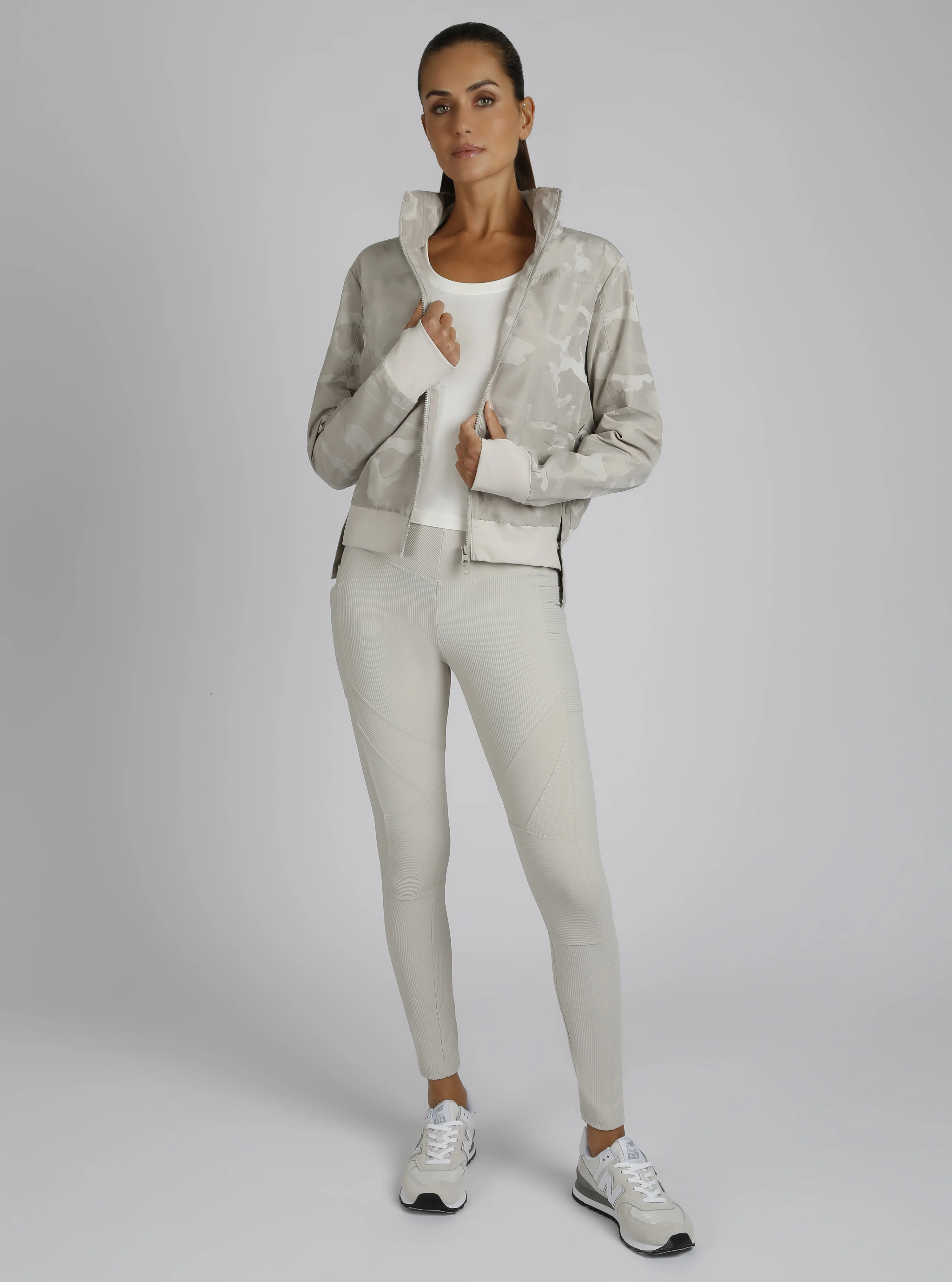Violette Camo Bomber - Image 3